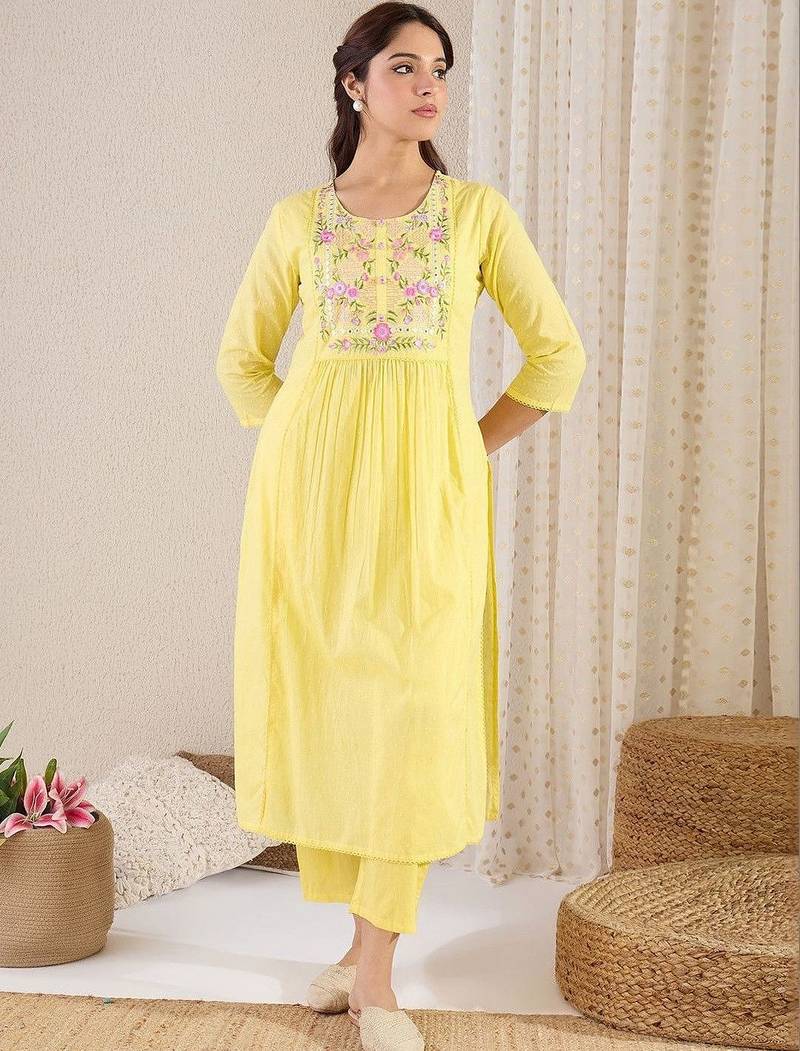 Women Floral Embroidered Empire Mirror Work Pure Cotton Kurta with Trousers & With Dupatta