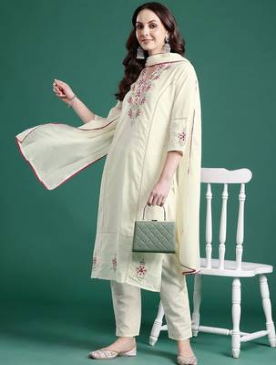 Floral Embroidered Pure Cotton Kurta with Trousers & Dupatta 2