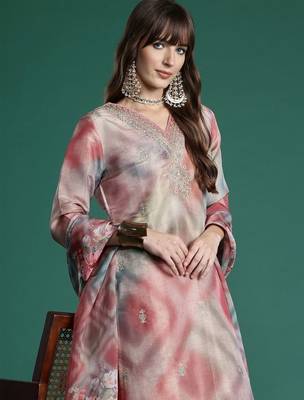 Women Printed Regular Thread Work Kurta with Trousers & With Dupatta 1