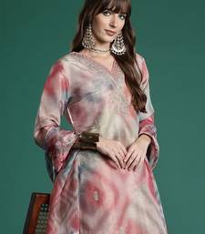 Women Printed Regular Thread Work Kurta with Trousers & With Dupatta