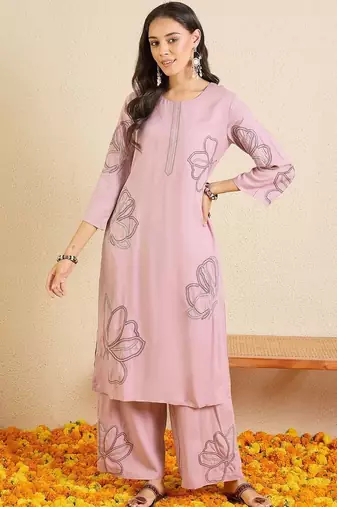 Women Floral Embroidered Regular Thread Work Kurta with Palazzos