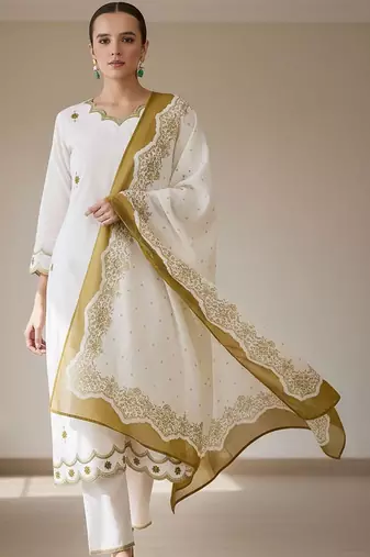 Ethnic Motifs Embroidered Sequinned Pure Cotton Kurta With Trousers & Dupatta