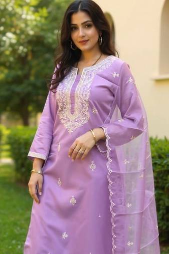 Ethnic Motifs Embroidered Notch Neck Sequinned Kurta With Trousers & Dupatta