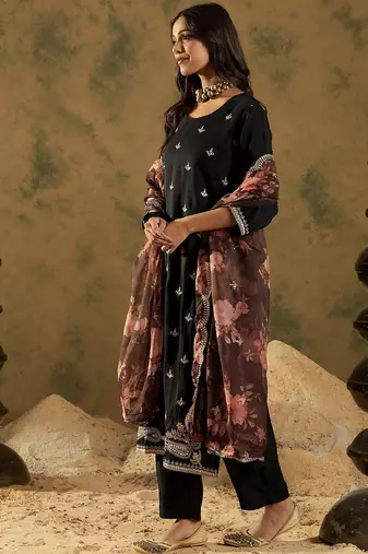 Ethnic Motifs Embroidered Kurta with Trousers & Dupatta