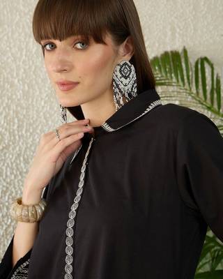 Women Ethnic Motifs Embroidered Regular Thread Work Pure Cotton Kurta with Trousers 2