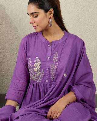 Floral Embroidered Empire Thread Work Pure Cotton Kurta With Trousers & Dupatta 1