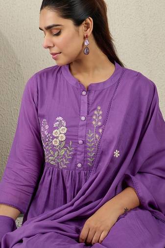 Floral Embroidered Empire Thread Work  Cotton Kurta With Trousers & Dupatta