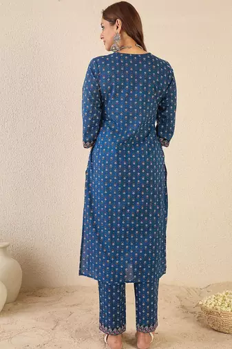 Women Ethnic Motifs Printed Panelled Pure Cotton Kurta with Trousers