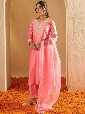 Floral Yoke Design Straight Sequinned Liva Kurta with Trousers & Dupatta 1