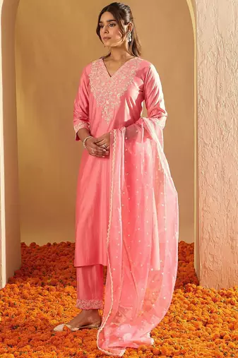 Floral Yoke Design Straight Sequinned Liva Kurta with Trousers & Dupatta