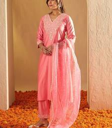 Floral Yoke Design Straight Sequinned Liva Kurta with Trousers & Dupatta
