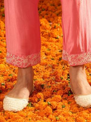 Floral Yoke Design Straight Sequinned Liva Kurta with Trousers & Dupatta 7