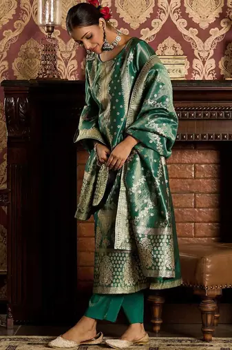 Ethnic Motifs Woven Design Zari Straight Kurta With Trousers & Dupatta
