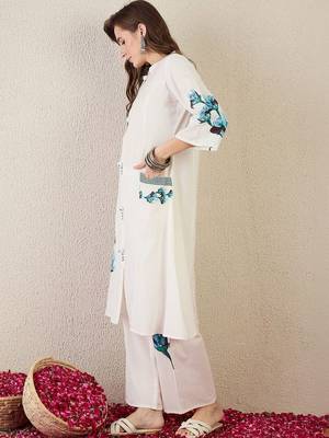 Women Floral Printed Regular Pure Cotton Kurta with Palazzos 4