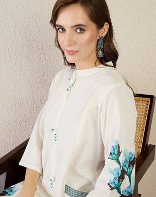 Women Floral Printed Regular Pure Cotton Kurta with Palazzos 5