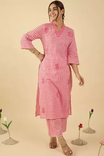 Women Regular Thread Work Pure Cotton Kurta with Trousers