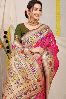 Rani pink patola silk blend saree with blouse piece 3