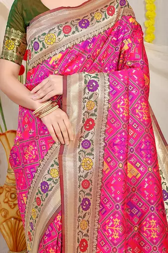 Rani pink patola silk blend saree with blouse piece