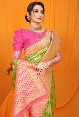 Light green banarasi silk blend saree with pink zari woven border 4
