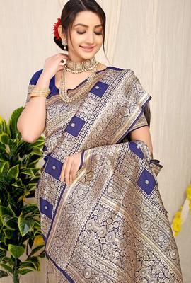 Navy blue banarasi silk blend saree with zari checkered weave 3
