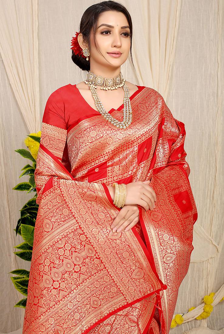Red banarasi silk blend saree with zari checkered weave