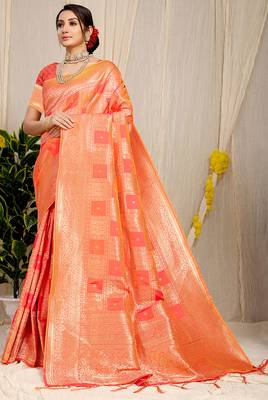Peach banarasi silk blend saree with zari checkered weave 1