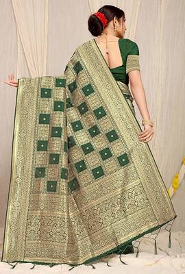 Bottle green banarasi silk blend saree with zari checkered weave 2