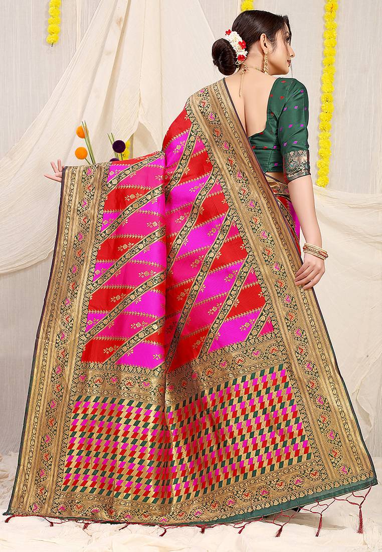Rani pink & red patola silk blend saree with dark green zari border