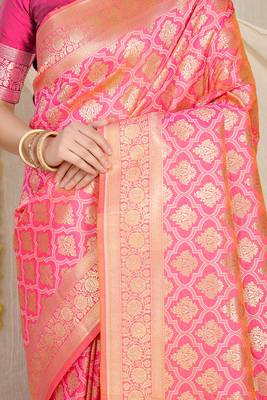 Rani pink woven banarasi silk blend saree with blouse piece 4