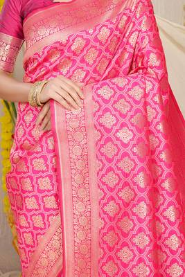 Rani pink woven banarasi silk blend saree with blouse piece 4