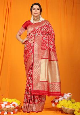 Red banarasi silk blend saree with all-over floral jaal 1