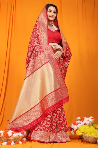 Red banarasi silk blend saree with all-over floral jaal
