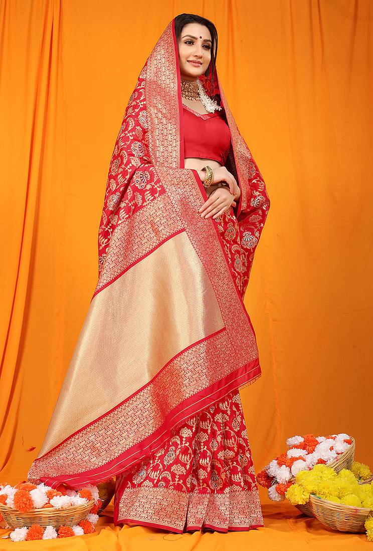 Red banarasi silk blend saree with all-over floral jaal
