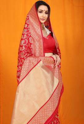 Red banarasi silk blend saree with all-over floral jaal 3