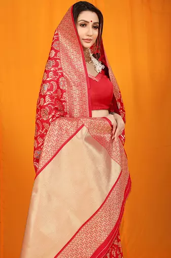 Red banarasi silk blend saree with all-over floral jaal