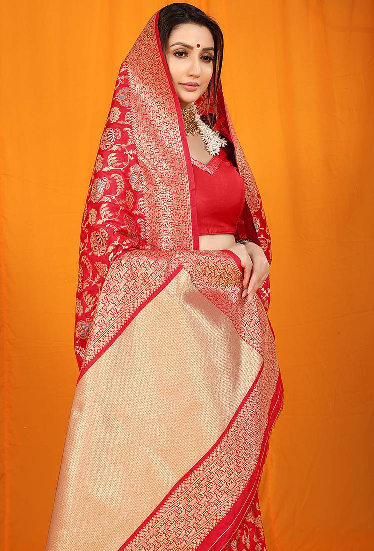 Red banarasi silk blend saree with all-over floral jaal