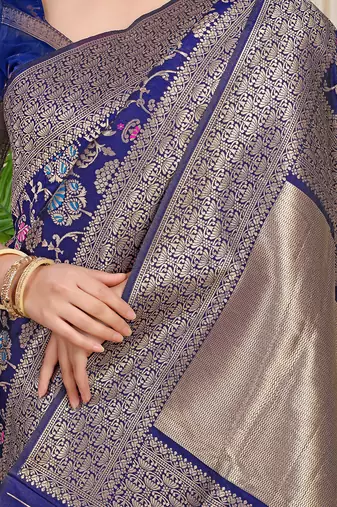 Navy blue banarasi silk blend saree with all-over floral jaal