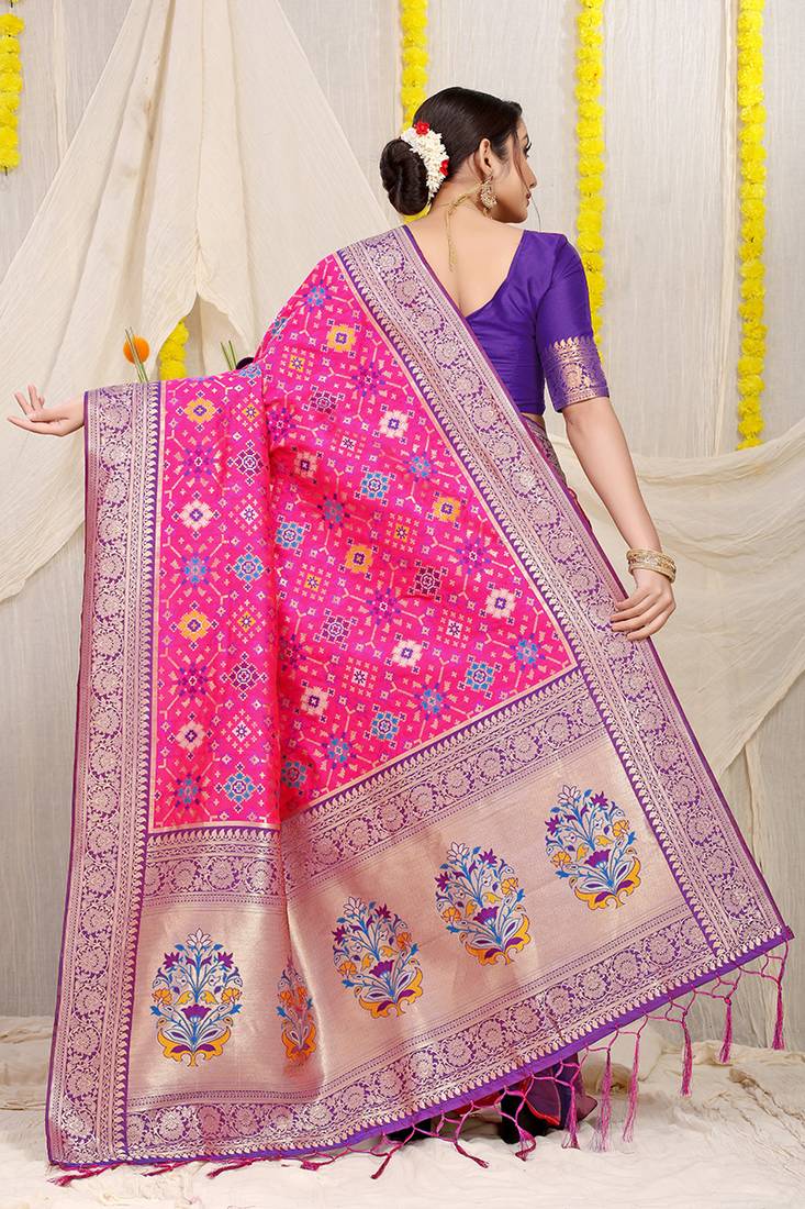 Rani pink patola silk blend zari woven saree with blouse piece