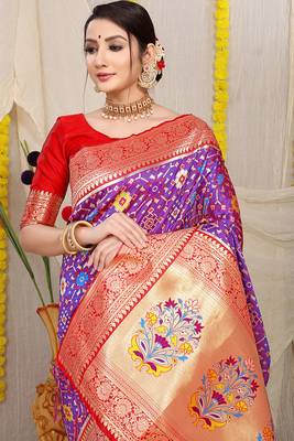 Purple patola silk blend zari woven saree with blouse piece 3