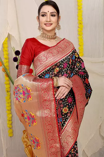 Black patola silk blend zari woven saree with blouse piece