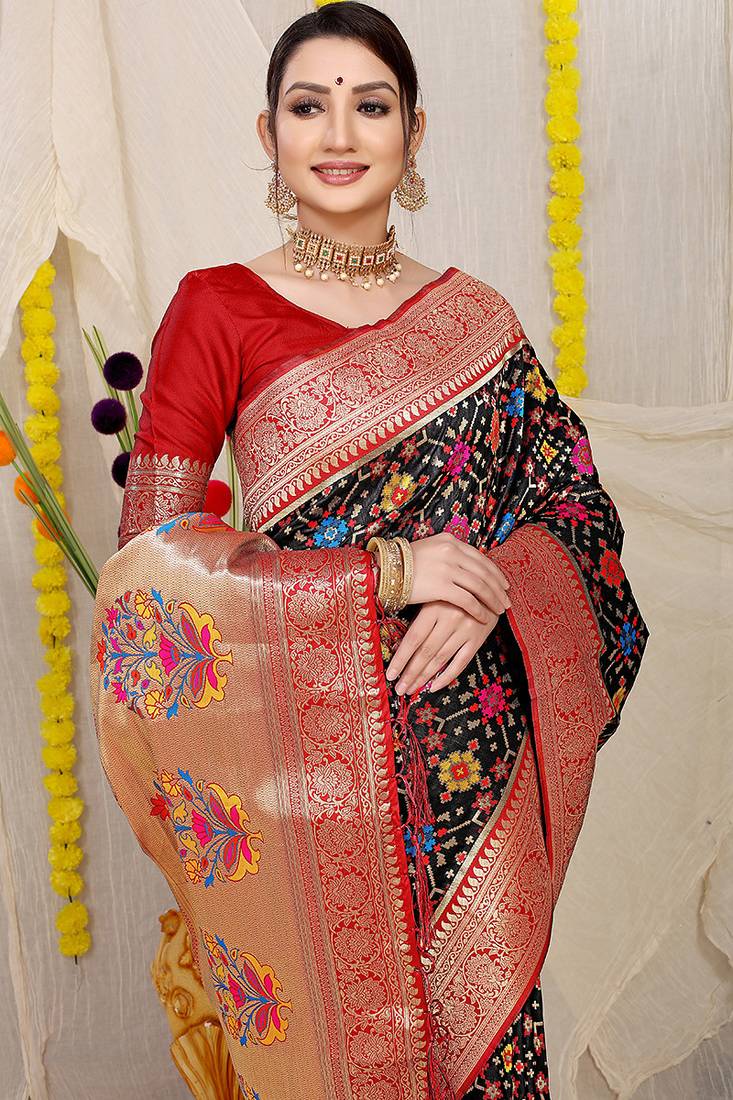 Black patola silk blend zari woven saree with blouse piece