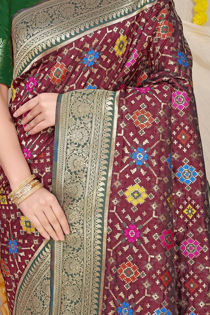 Maroon patola silk blend zari woven saree with blouse piece