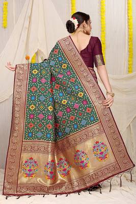 Bottle green patola silk blend zari woven saree with blouse piece 2
