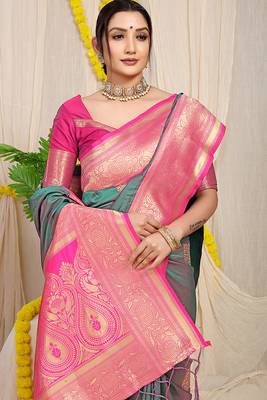 Teal silk blend kanjivaram saree with rani pink zari border 3