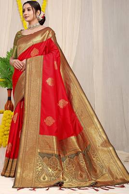 Red silk blend kanjivaram saree with olive green zari border 1