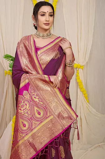 Dark purple silk blend kanjivaram saree with dark magenta zari border