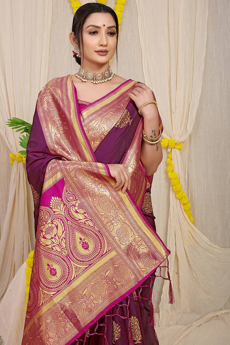 Dark purple silk blend kanjivaram saree with dark magenta zari border