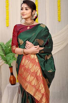 Bottle green silk blend saree with rich zari paisley weaving & maroon contrast border 3