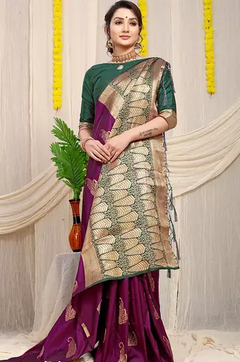 Wine silk blend saree with rich zari paisley weaving & dark green contrast border