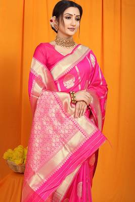 Rani pink banarasi silk blend saree with rich zari border & buttas 4